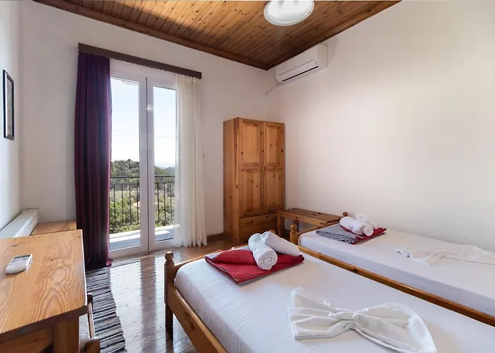La Olga Lefkada *