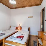 La Olga Lefkada