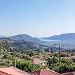 La Olga Lefkada Sívros