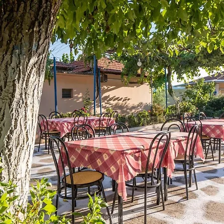 La Olga Lefkada Sívros