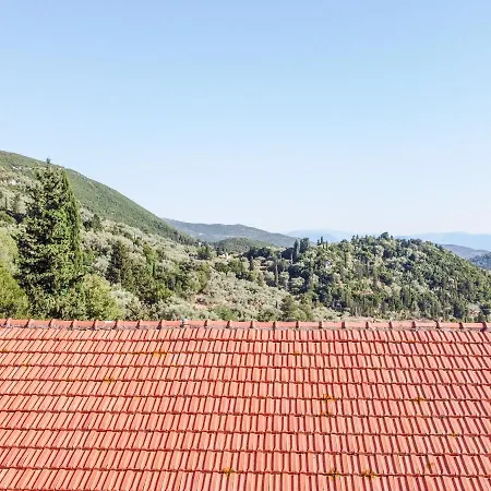 펜션 La Olga Lefkada *